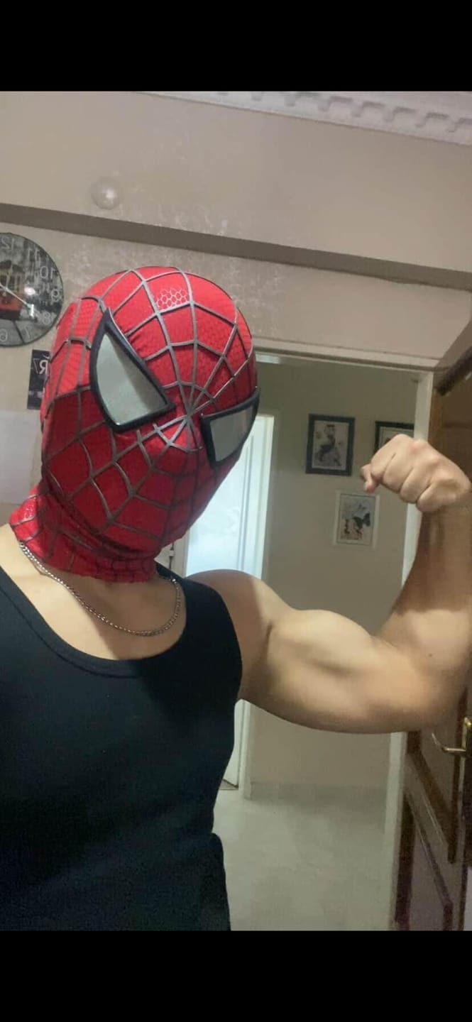 Customer photo review of Tobey maguire özel seri