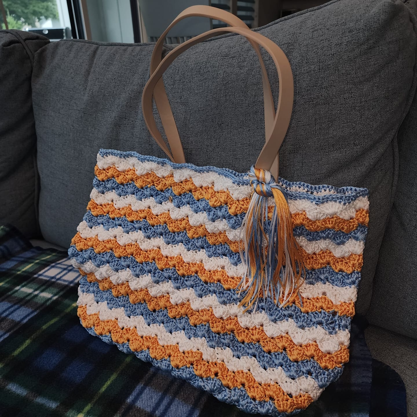 Customer photo review of Seabreaze Wave Tote Crochet Kit