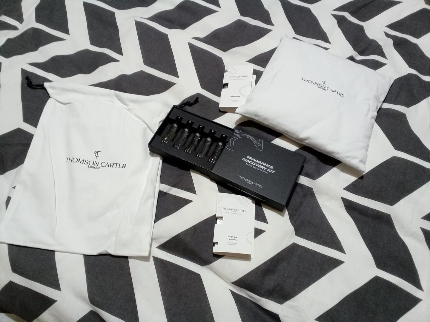 Customer photo review of Fragrance Discovery Kit | 5x 2ml | Eau de Parfum