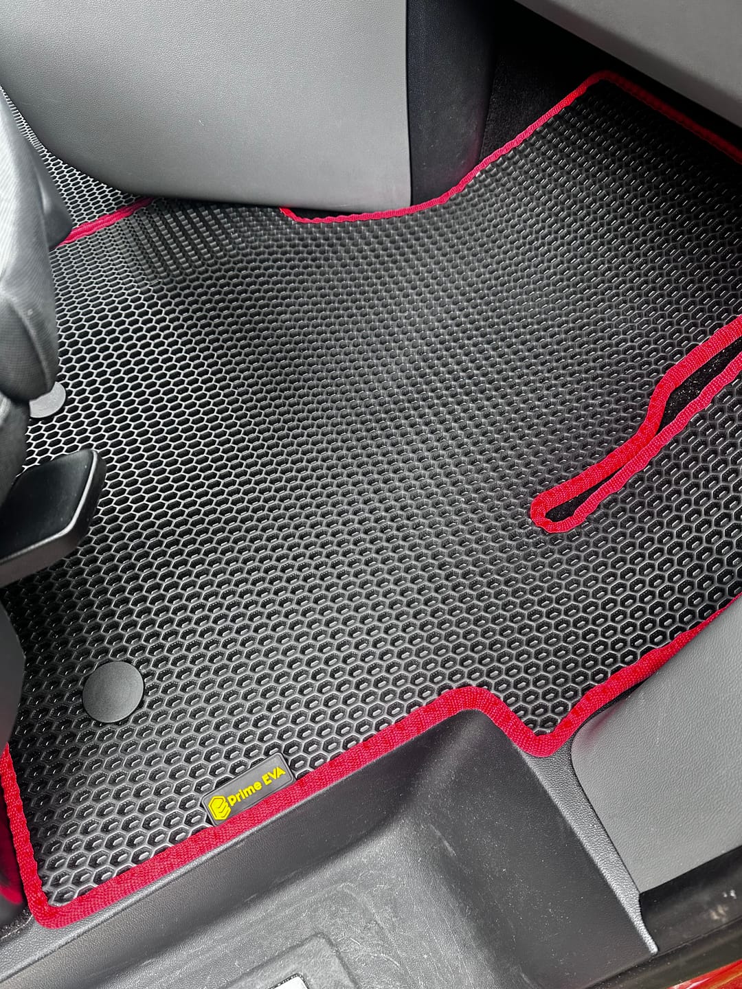 Customer photo review of Fußmatten für Van - Komplettset