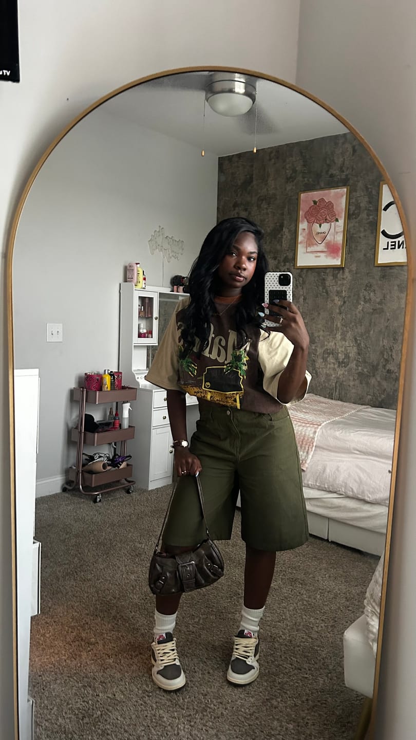 Customer photo review of Omirad Malibu Washed Raglan Tee