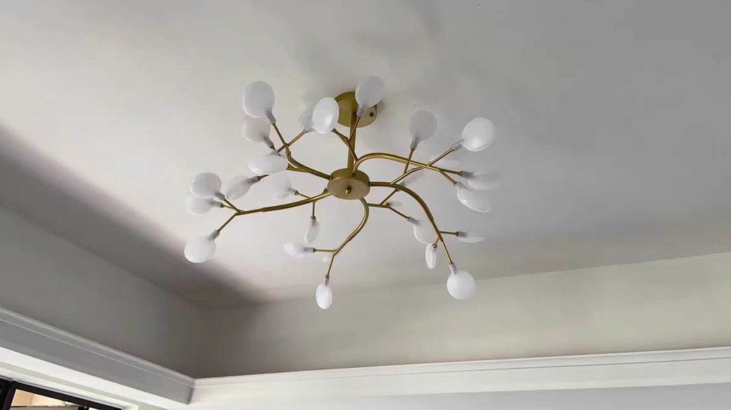 Customer photo review of Chandelier, Firefly Sputnik, Translucent Glass Leaves, G4 LED, Dimmable