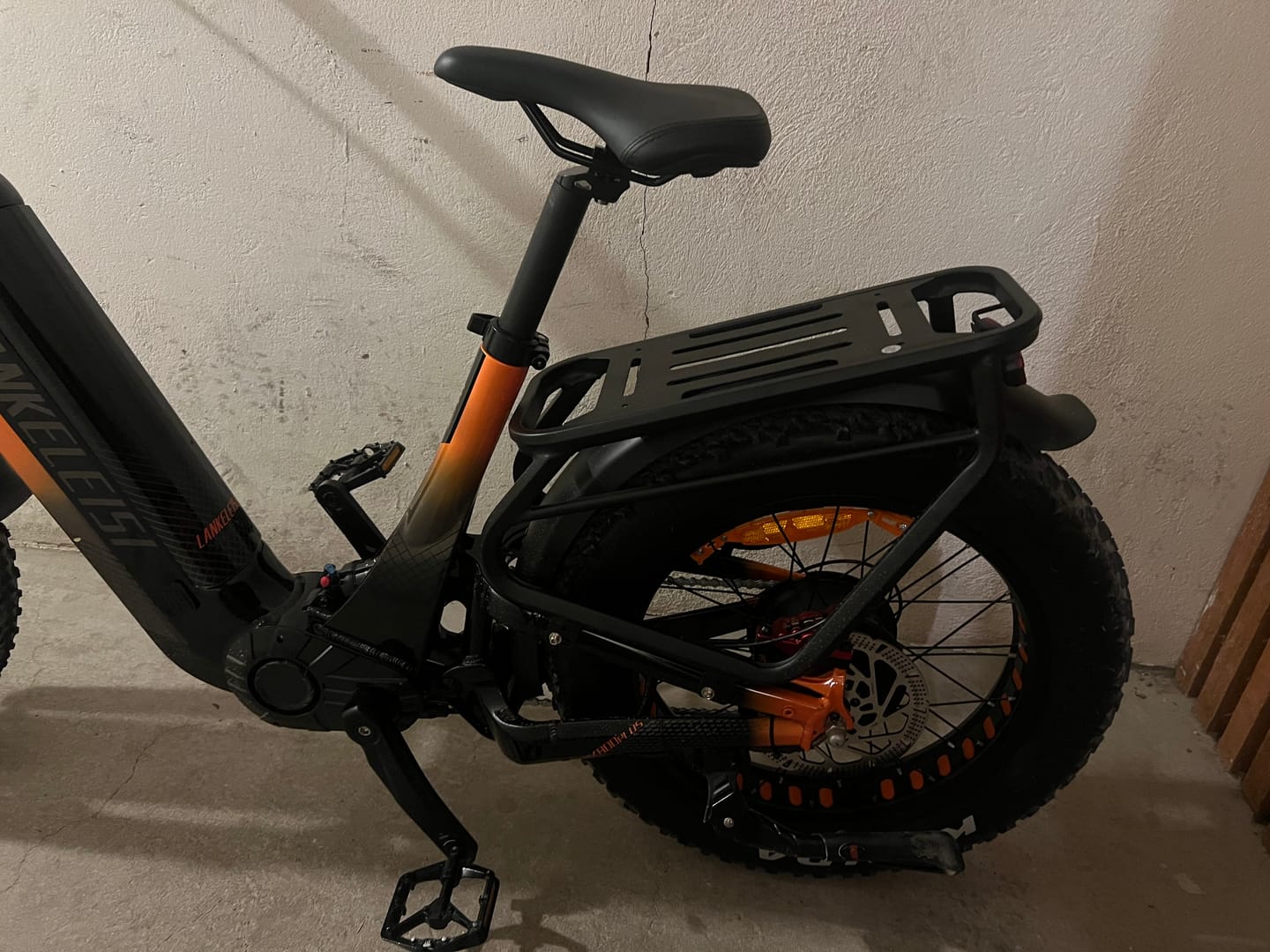 Customer photo review of Lankeleisi RX800 Plus 1000W 20" Fat Bike 960Wh Full Suspension Electric Bike with Torque Sensor 48V 20Ah Battery SUV E-Bike