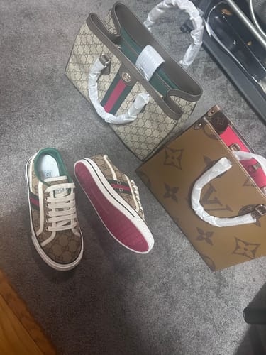 Customer photo review of Louis Vuitton Onthego MM Monogram