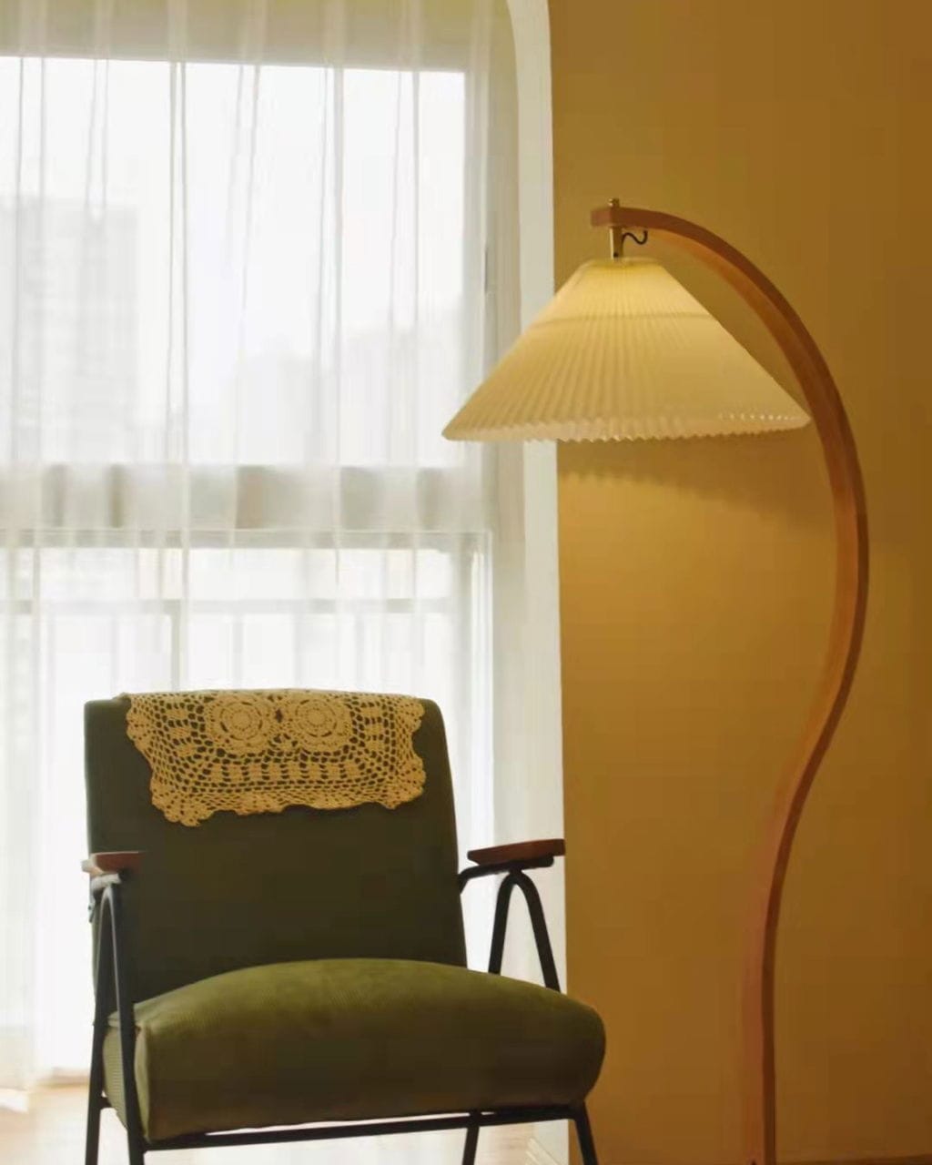 Customer photo review of Floor Lamp, Caprani Beechwood & Linen Shade, E26/E27, Plug-In
