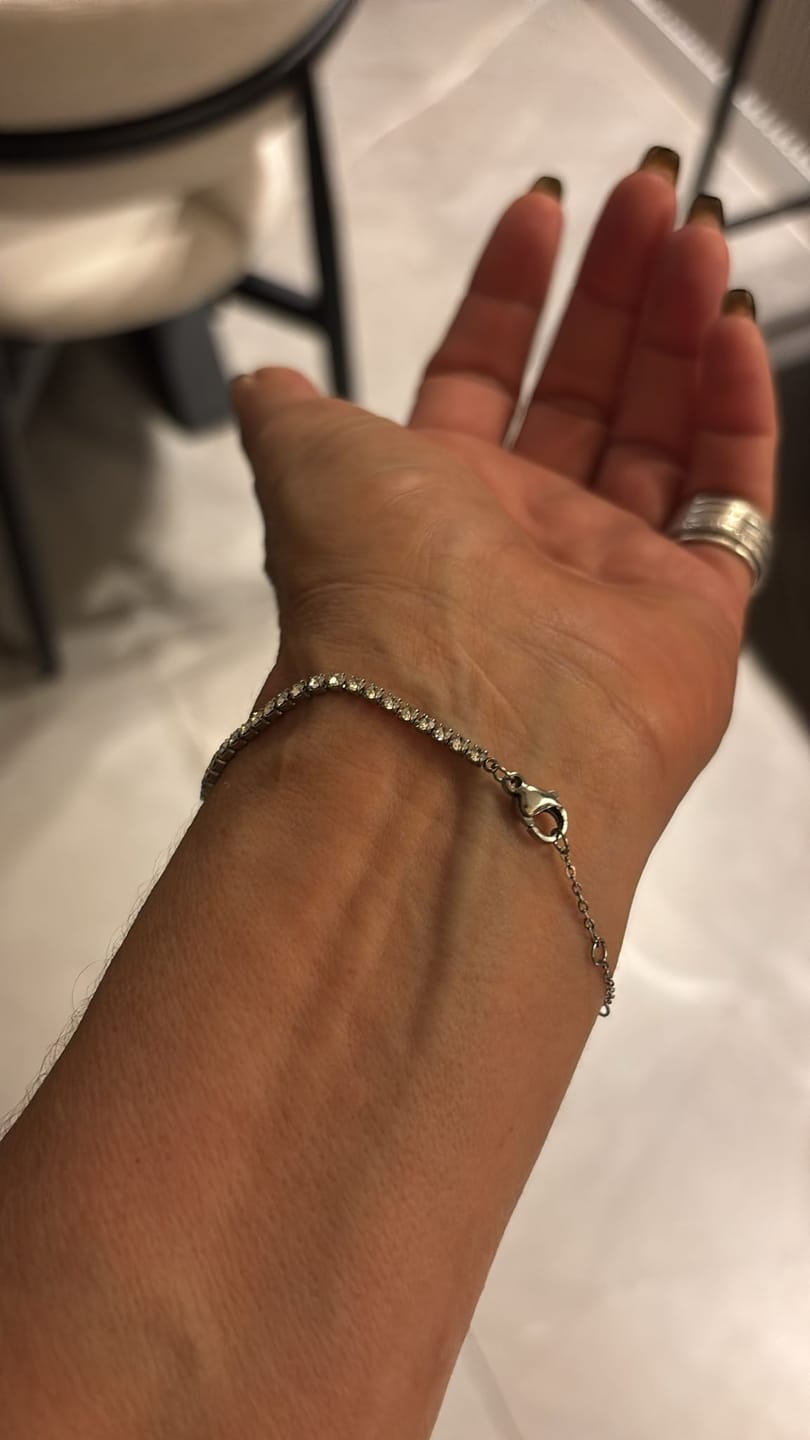 Customer photo review of מתנה לאישה - שרשרת לאישה עם ברכה והקדשה מרגשת