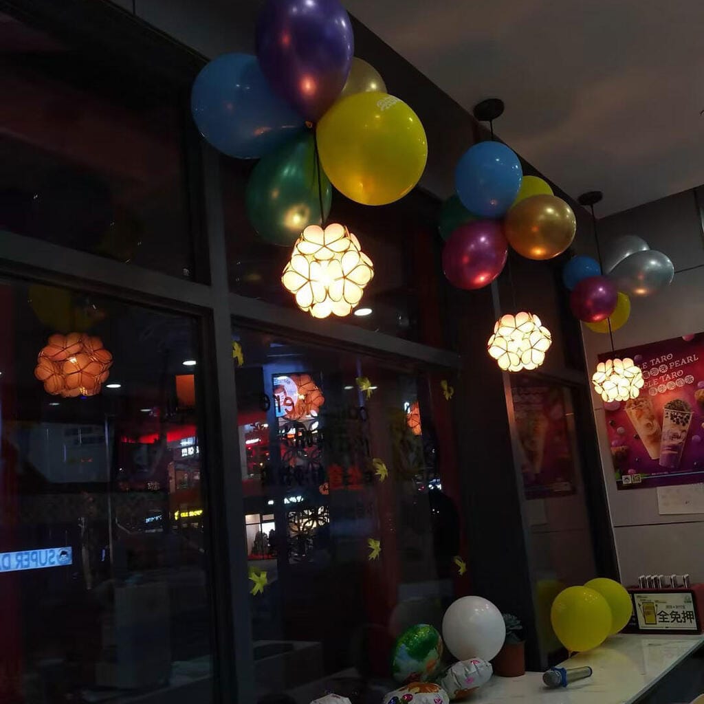 Customer photo review of Glass Petal Pendant Light, Handblown Shade, Brass Fitting, E26/E27