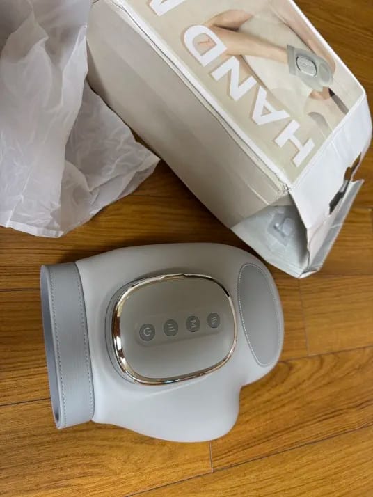 Customer photo review of Val's Gift™ Allevi Hand Massager