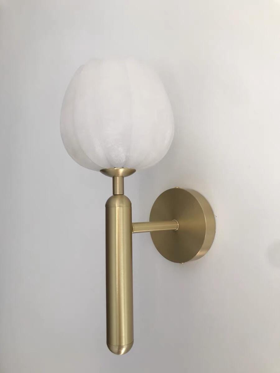 Customer photo review of Wall Lamp Mian, Natural Alabaster Flowers, Brass, E14 Max 15W