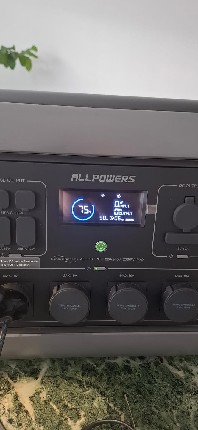 Customer photo review of ALLPOWERS R2500 V2 Portable Power Station 2500W 1920Wh LiFeP04 Battery