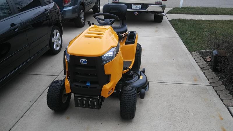 Customer photo review of XT1 Enduro LT 42 In. 547Cc Engine with Intelli Power Hydrostatic Drive Gas Riding Lawn Tractor