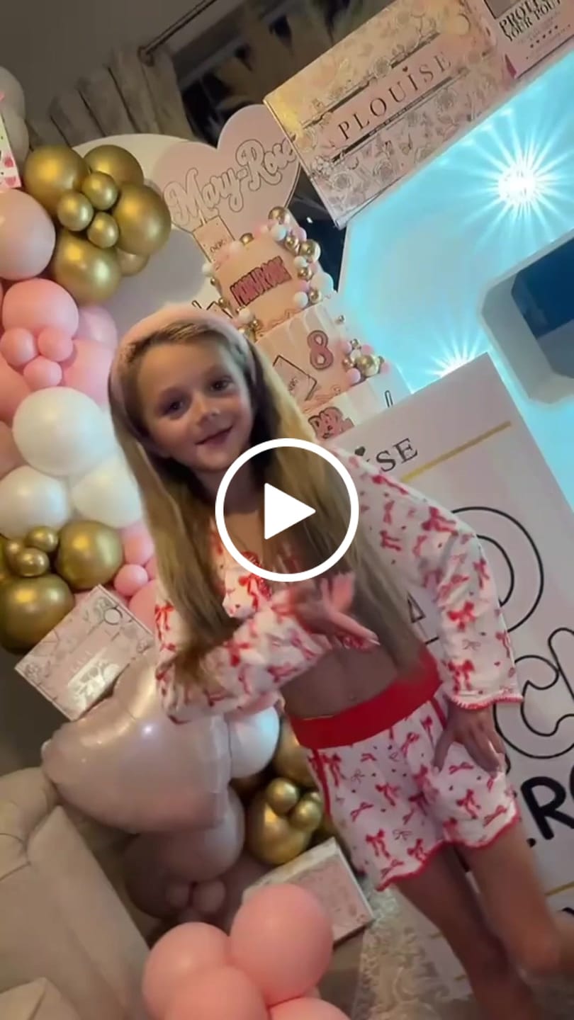 Customer video review of Girls Christmas Bow Pyjamas - Shorts Set