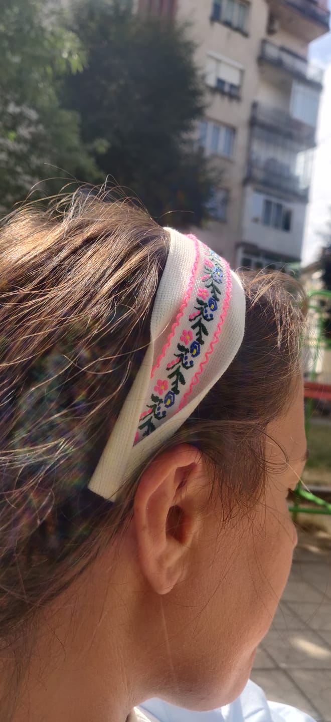 Customer photo review of Embroidered Floral Headband