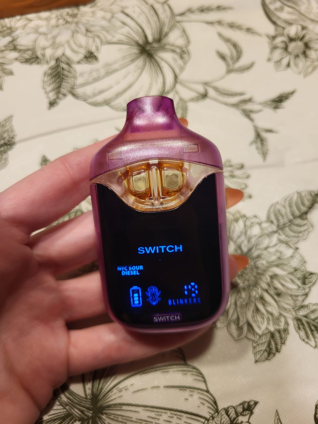Customer photo review of Switch - 2G NYC Sour Diesel/Candy Gas