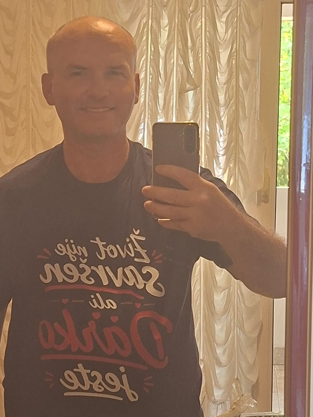 Customer photo review of Život nije savršen ali Milica (Vaše Ime) jeste - Majica