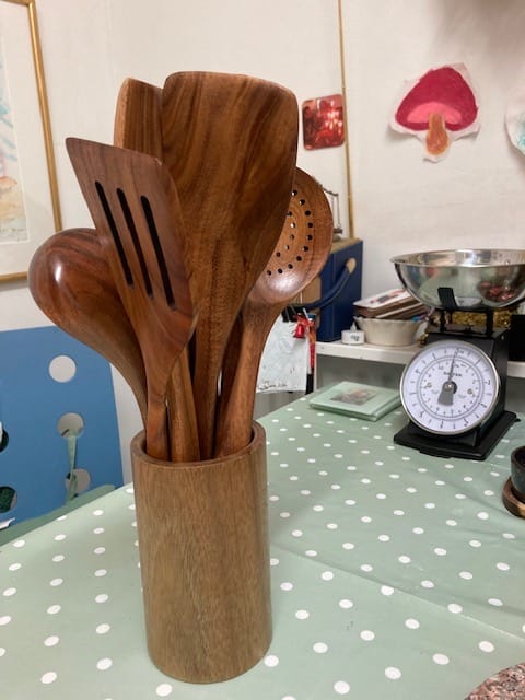 Customer photo review of Hälsa Trä Natural Wood Utensil Set