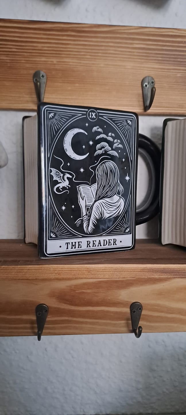 Customer photo review of Mondleserin Zauberbuch Tasse in Buchform - Tarot Design The Reader