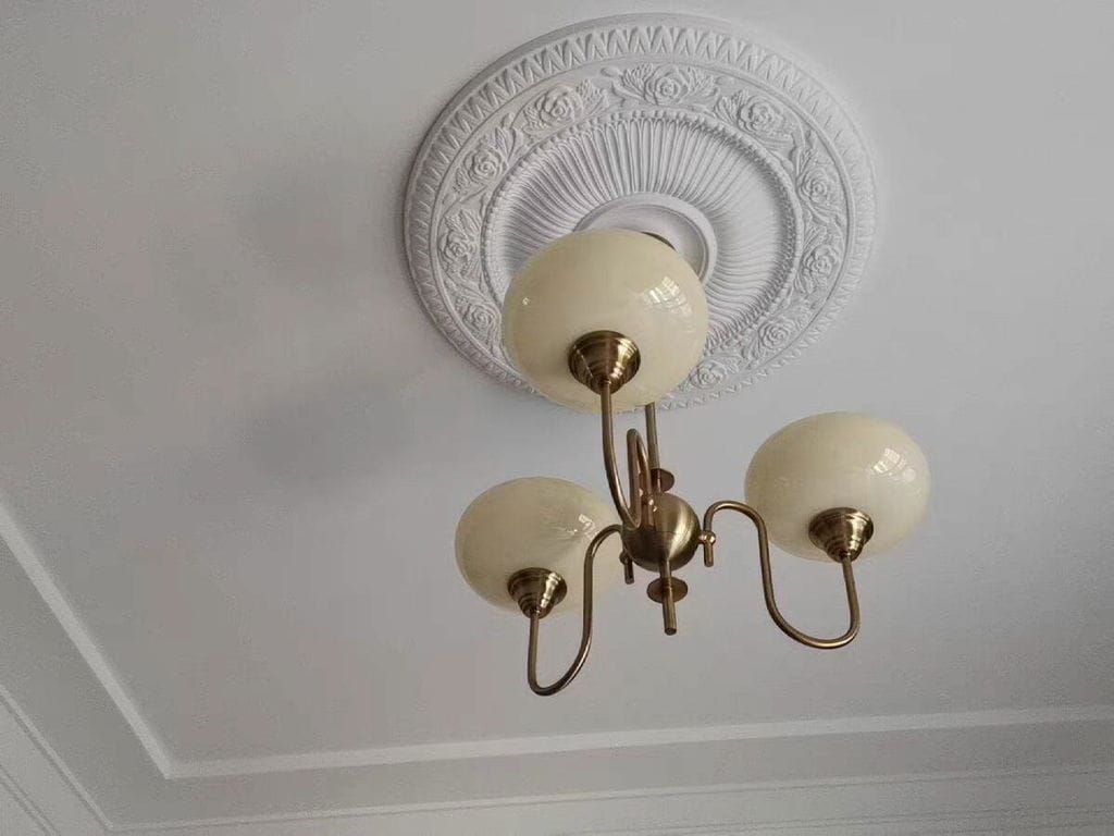 Customer photo review of Persimmon Chandelier, Milk-White & Creamy Glass, E27, Gold or Chrome