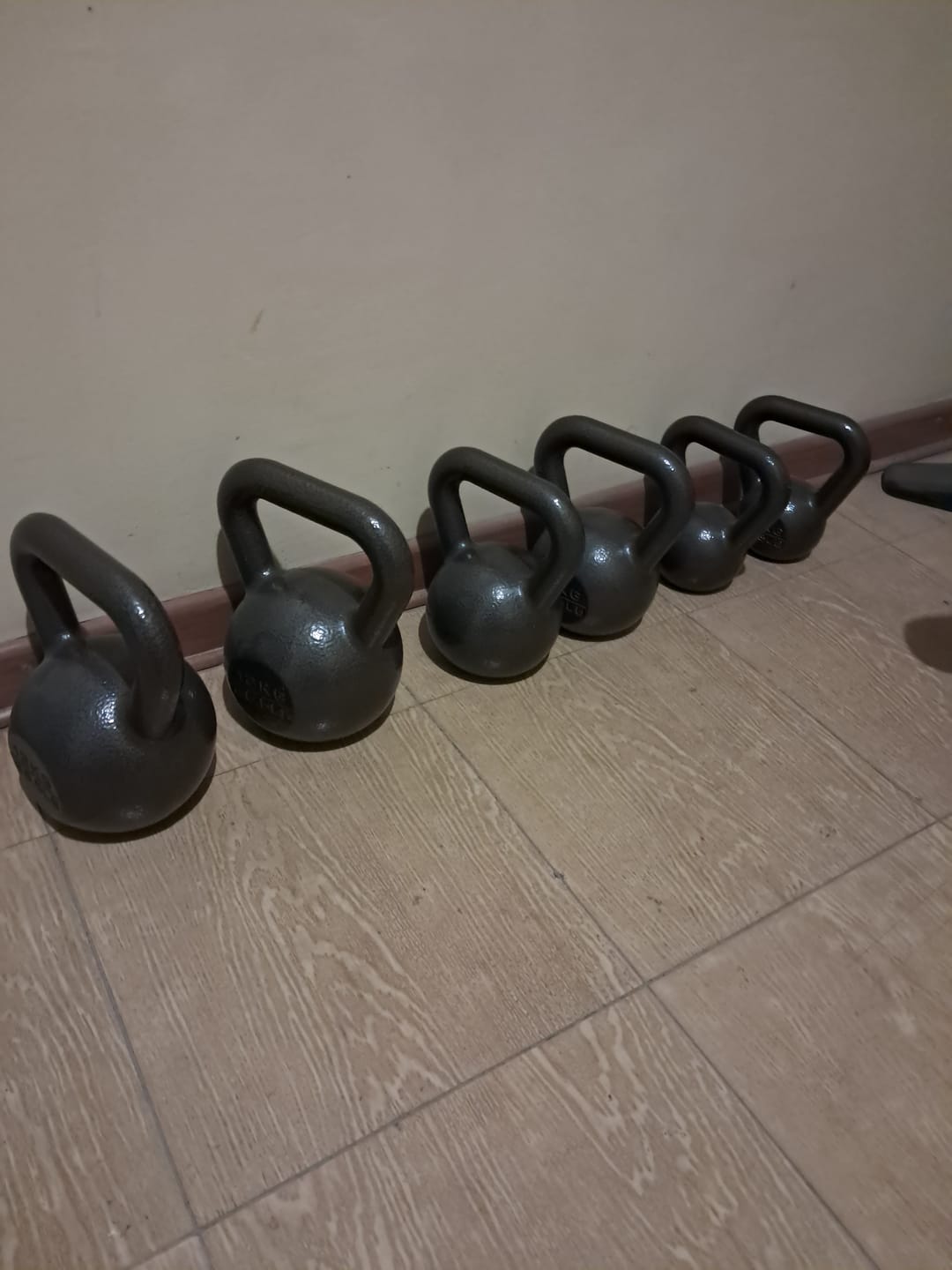 Customer photo review of Pesa Rusa o Kettlebell de Hierro Fundido