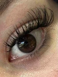 Customer photo review of Angelic Blinks İpek Kirpik Seti