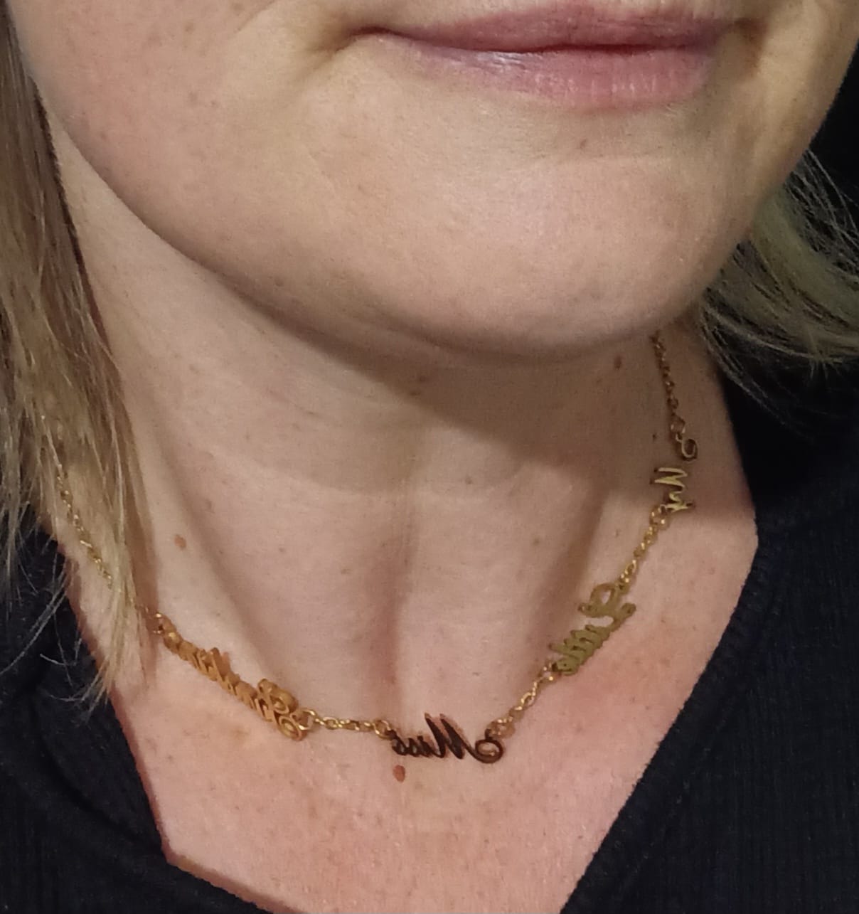 Customer photo review of Collier Personnalisé Plusieurs Prénoms