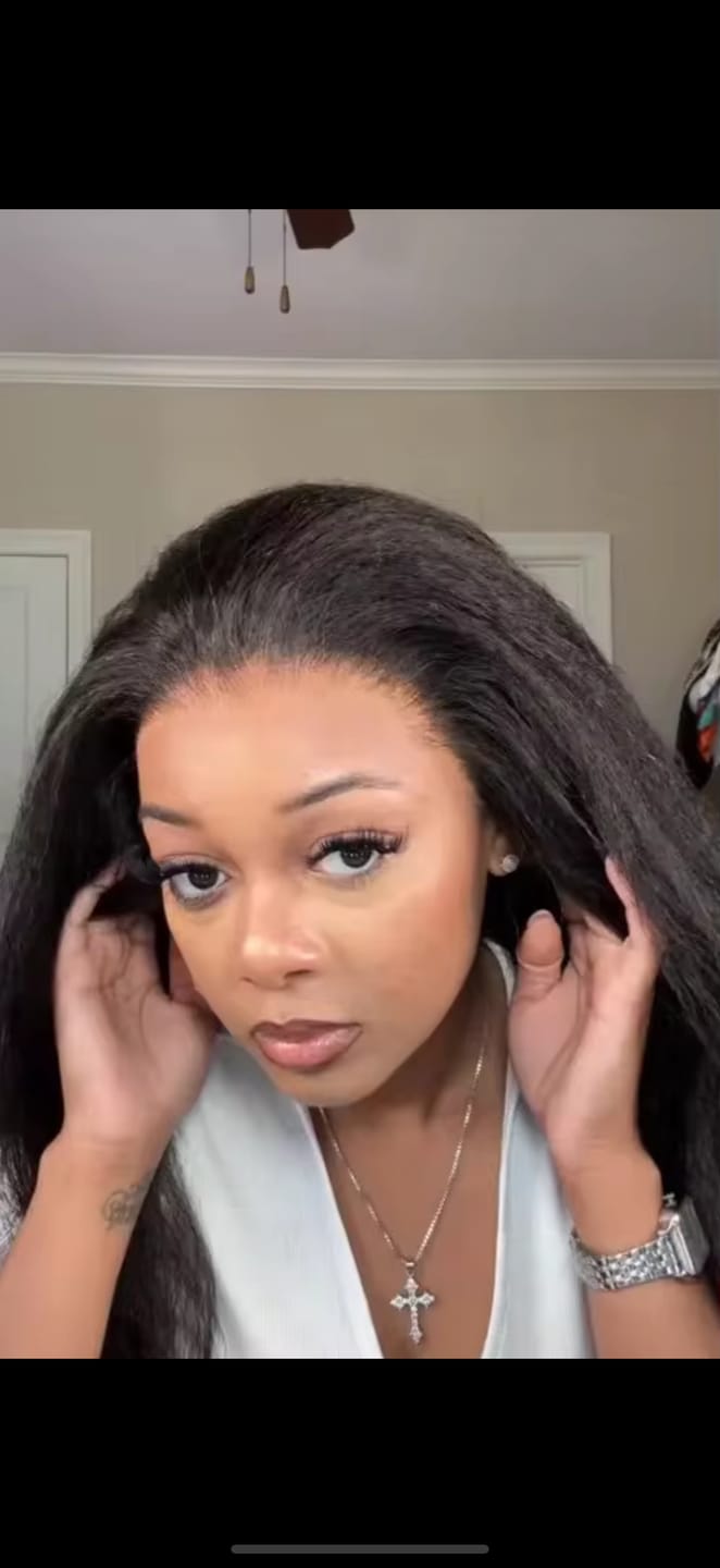 Customer photo review of Perruque Lisse Texturée — sans colle, 46 à 71 cm