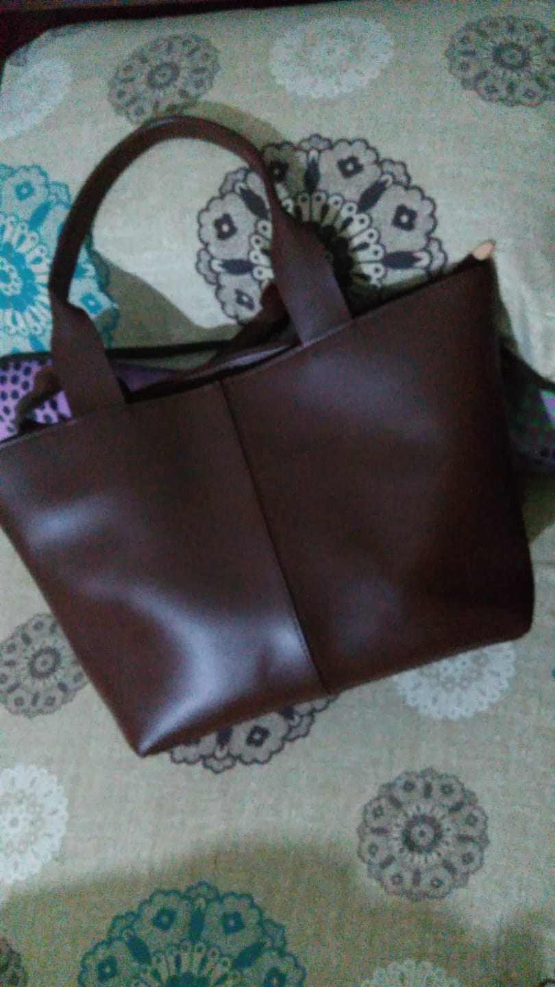 Customer photo review of Portland Tote Expresso