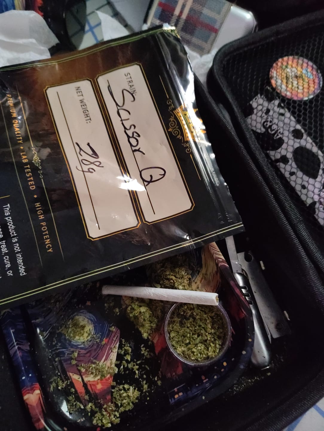 Customer photo review of Scissor Queen Greenhouse THCA