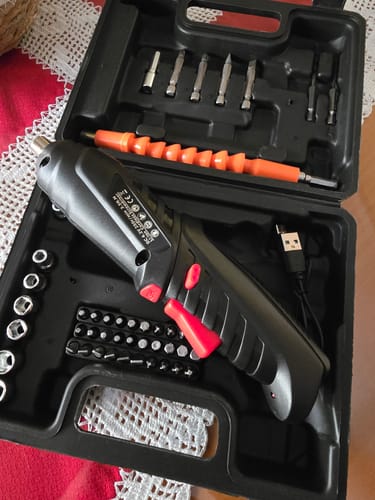 Customer photo review of Set 47 pcs Destornillador eléctrico