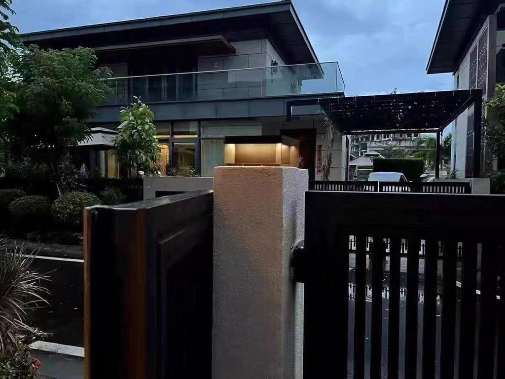 Customer photo review of Outdoor Post Light, Black Metal, Frosted Acrylic, LED, IP65
