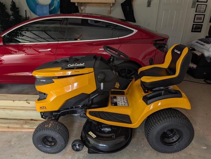Customer photo review of XT1 Enduro LT 42 In. 547Cc Engine with Intelli Power Hydrostatic Drive Gas Riding Lawn Tractor