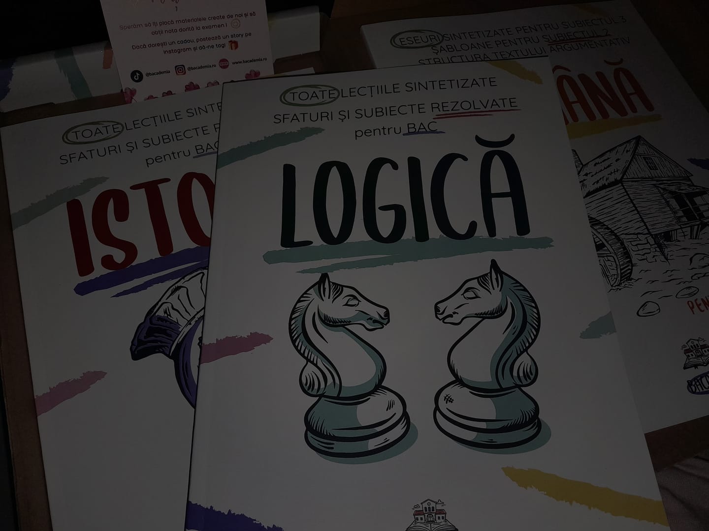 Customer photo review of Pachet Bacalaureat (Română + Istorie + Logică) Bacademia