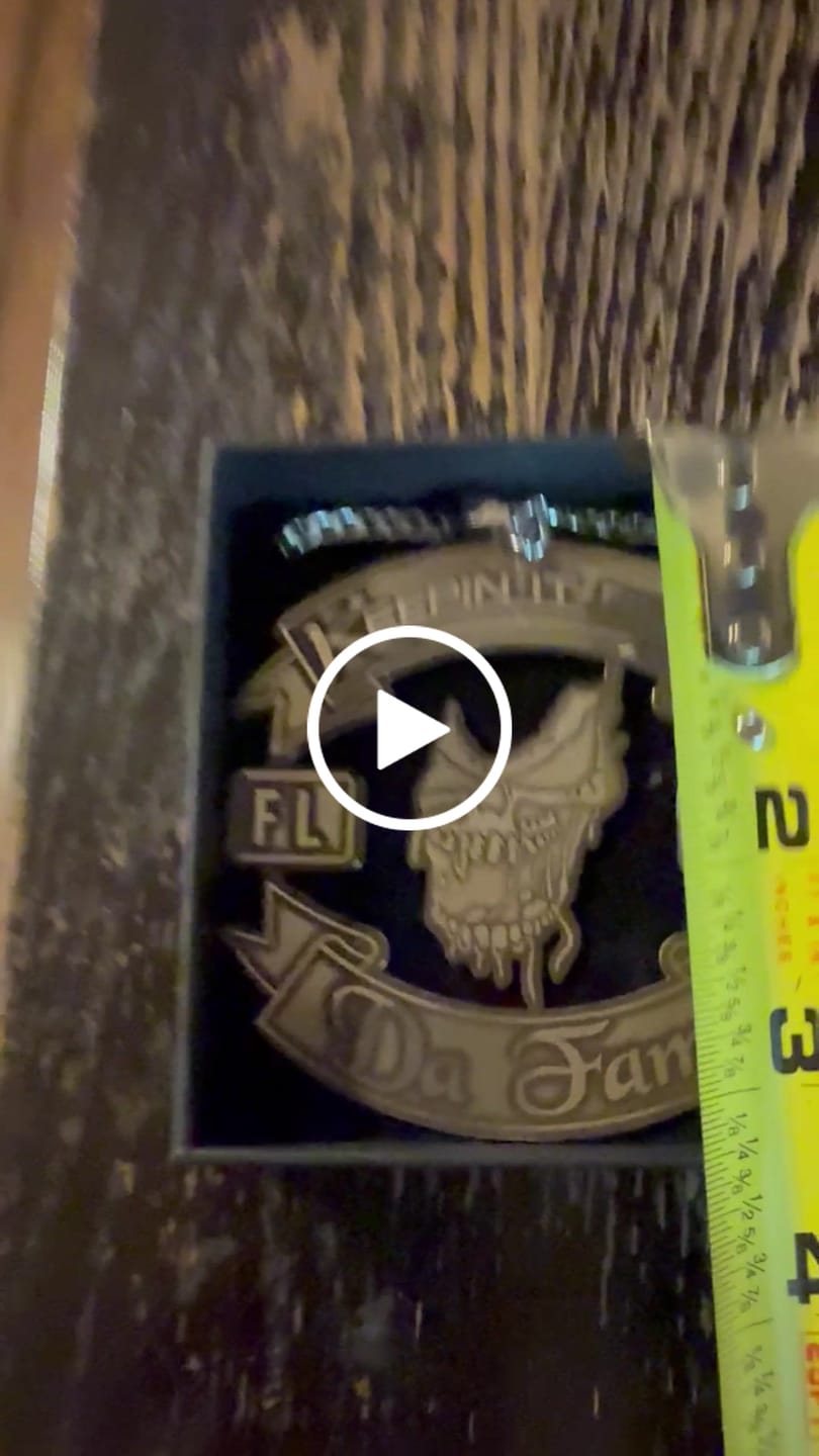 Customer video review of Custom Photo Engraved Pendant Necklace
