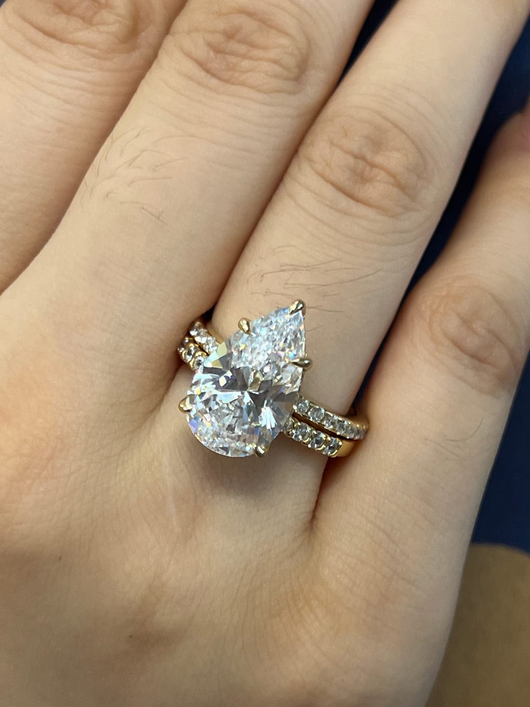 Customer photo review of S925 4.5Ct Pear Cut Wedding Ring & Open Wedding Band Bridal Rings Travel Rings For Her