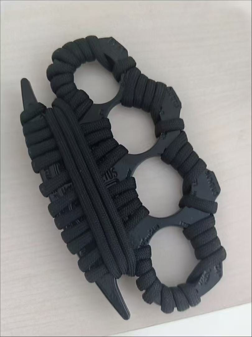 Customer photo review of Large Four-Finger Zinc Alloy EDC Tool