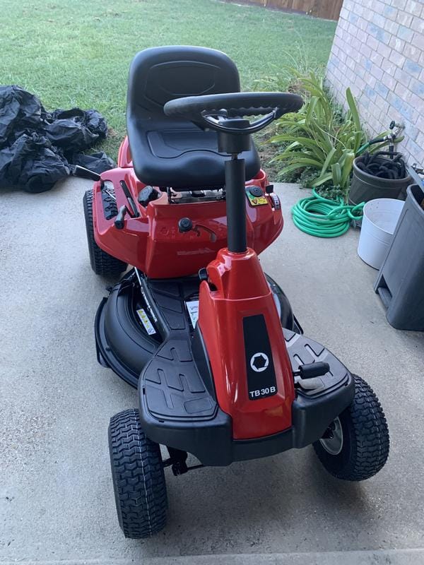 Customer photo review of XT1 Enduro LT 42 In. 547Cc Engine with Intelli Power Hydrostatic Drive Gas Riding Lawn Tractor