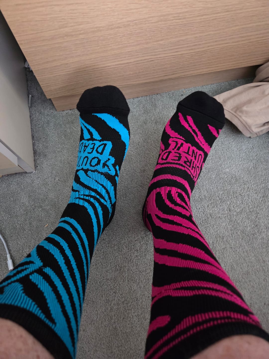 Customer photo review of Odd | Compression Shred Socks