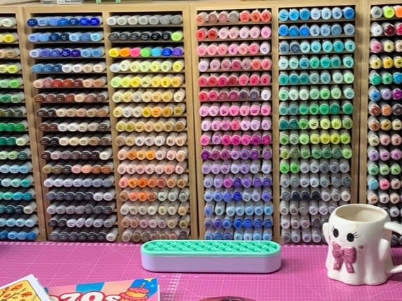 Customer photo review of Ohuhu Bamboo Marker Organizer