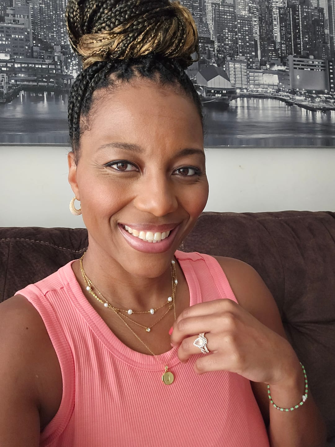 Customer photo review of Laney Pearl Necklace (Bundle)