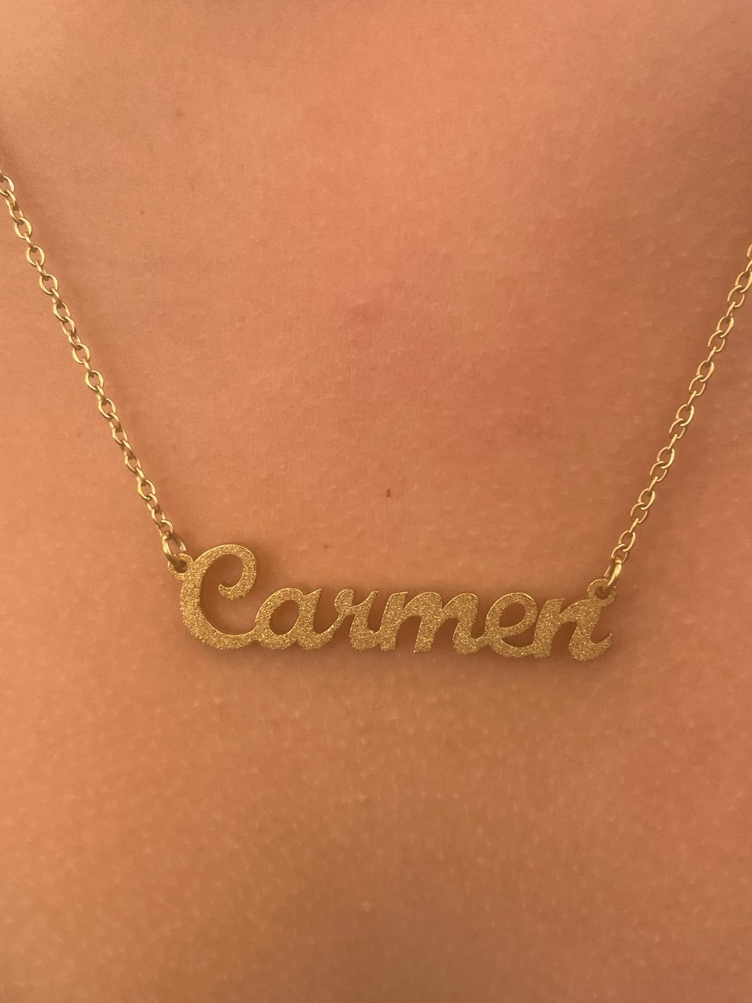 Customer photo review of Diamond Cut Name Necklace