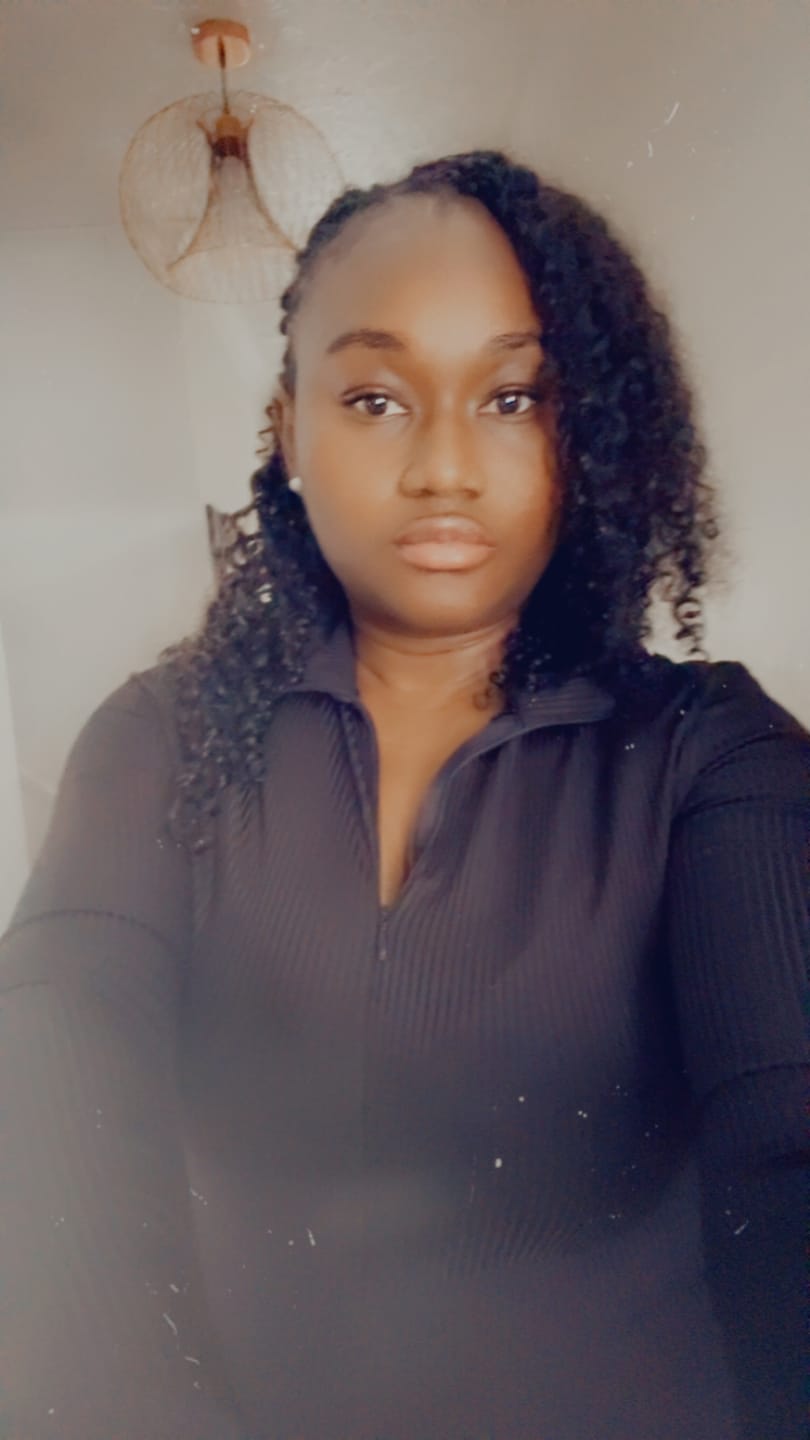 Customer photo review of Ywigs Burmese Water Curly Human Crochet Hair