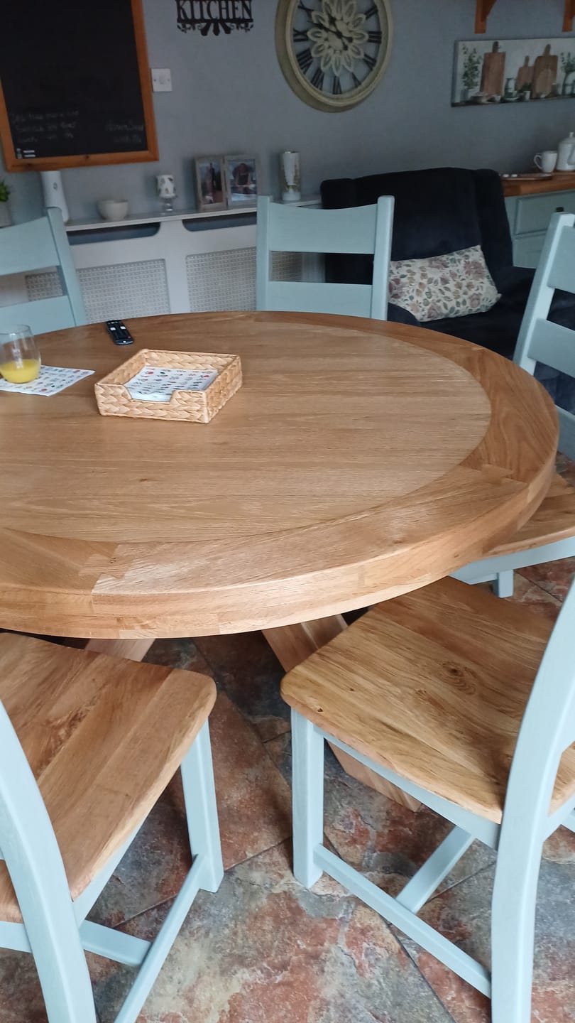 Customer photo review of Maximus Oak 1.4m Round Dining Table