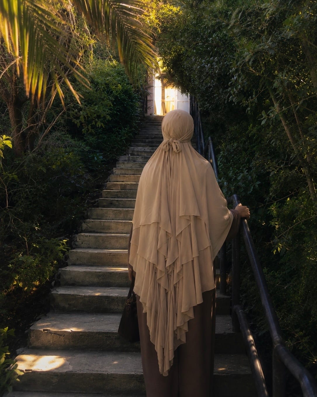 Customer photo review of LAYLA 3-Layer Khimar