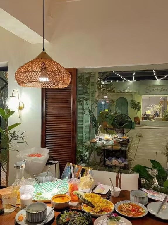 Customer photo review of Rattan Pendant Light, Handwoven Shade, Wood Body, E27