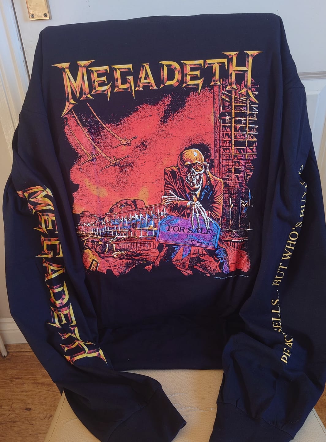 Customer photo review of Megadeth - Peace Sells... But Who’s Buying? - Longsleeve Shirt