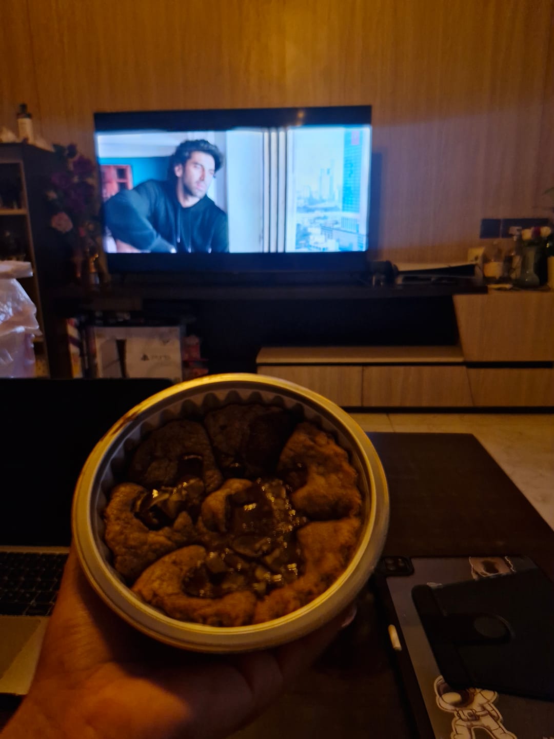 Customer photo review of Nutella Cookie Tin