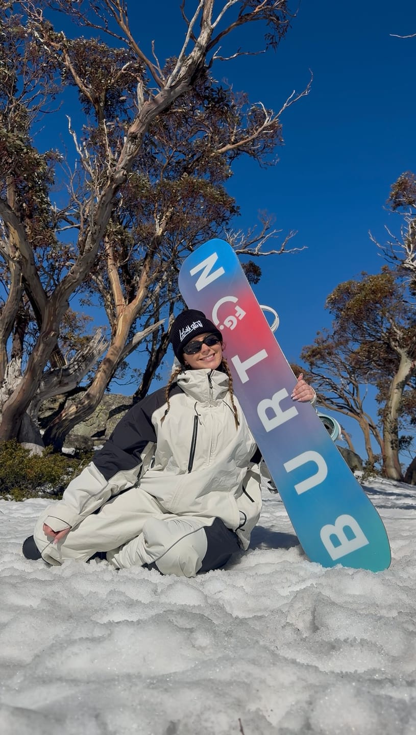 Customer photo review of Women's Color Block Off White Waterproof Reflective Snow Jacket