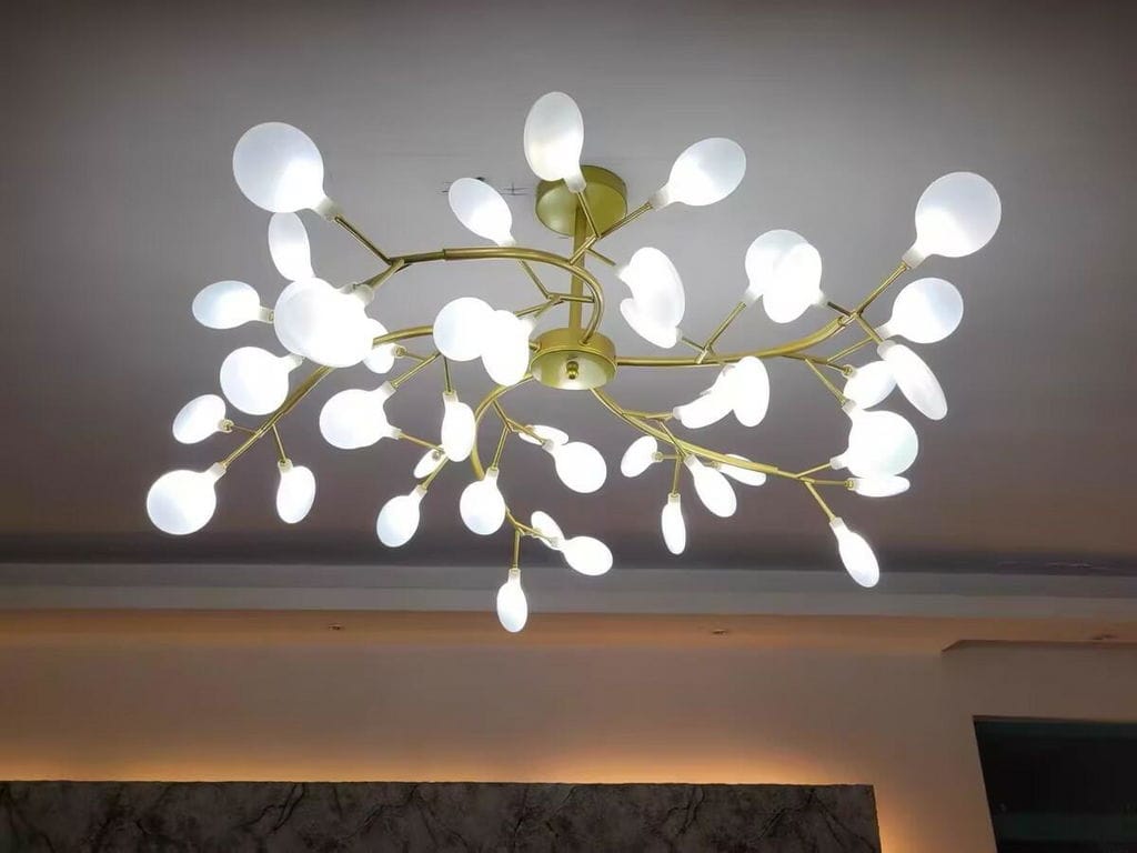 Customer photo review of Chandelier, Firefly Sputnik, Translucent Glass Leaves, G4 LED, Dimmable