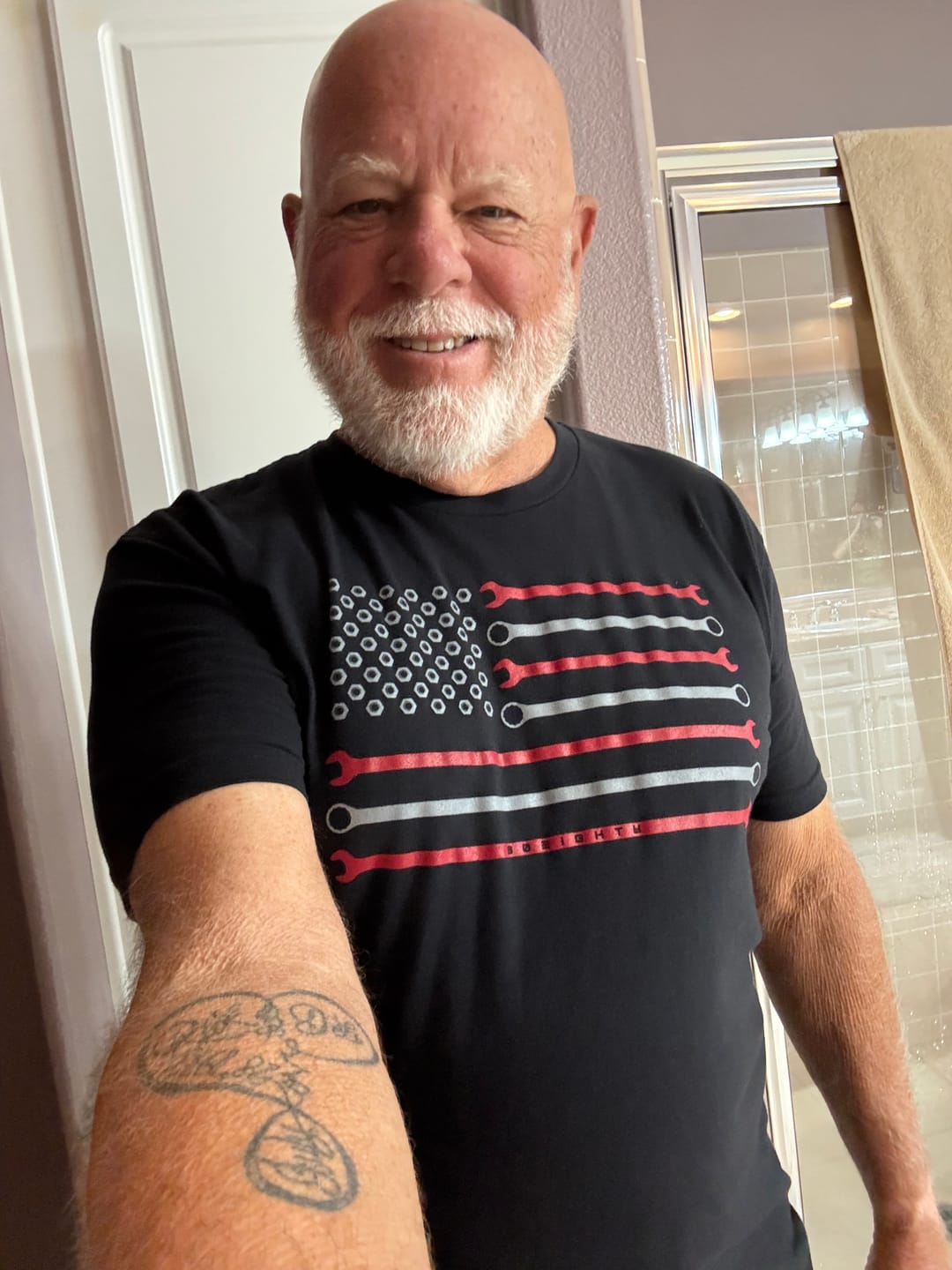 Customer photo review of 80Eighty® Wrench Flag Shirt