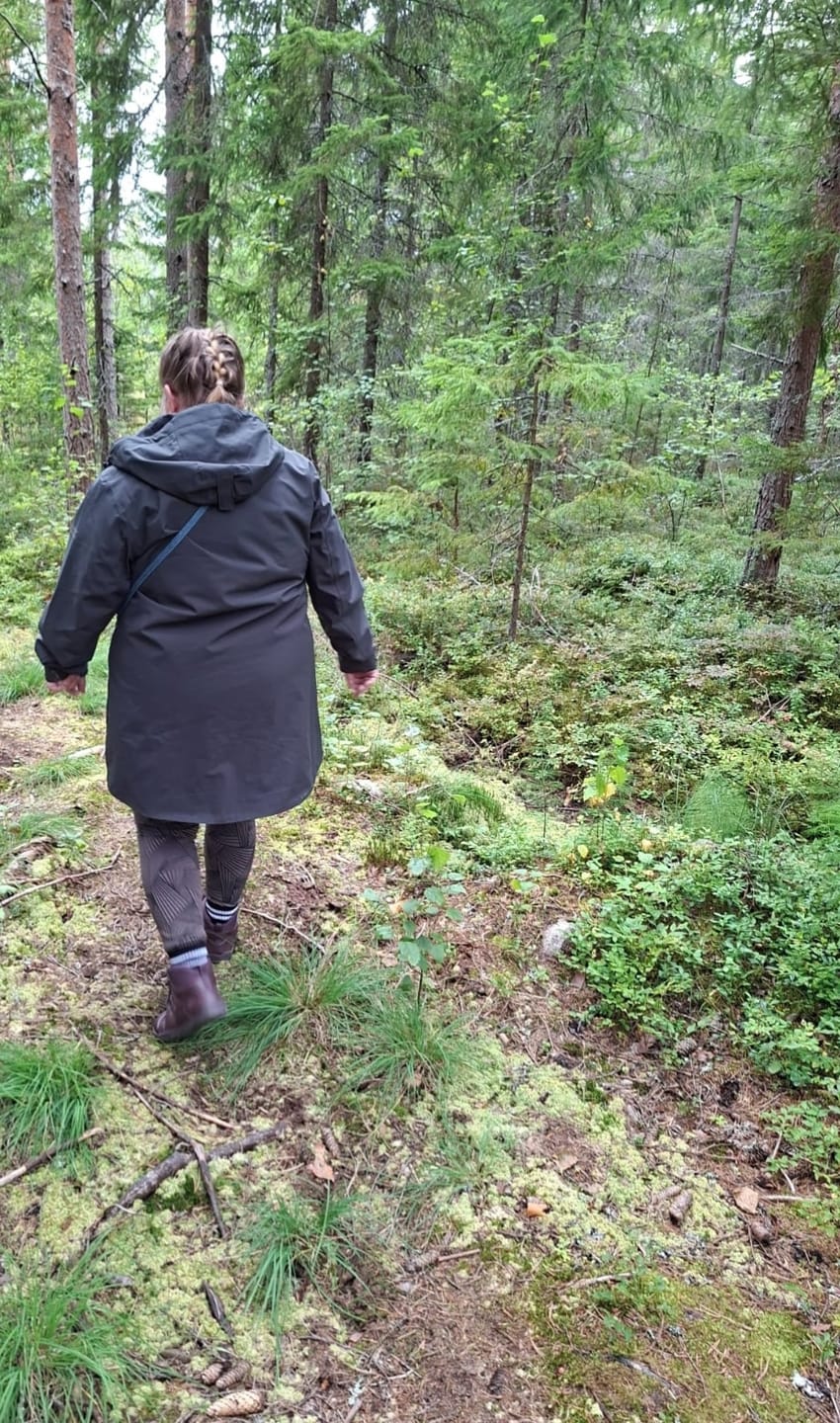 Customer photo review of Vaistoa Uoma 2 -paljasjalkavaelluskengät